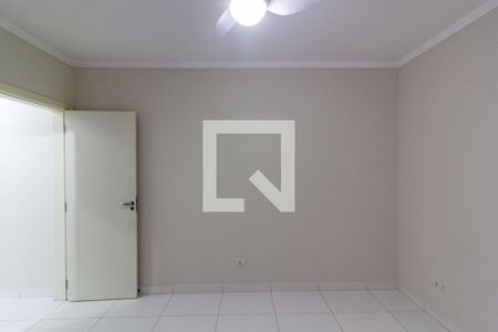 Quarto de casa para alugar com 1 quarto, 32m² em Jardim Niteroi, São Paulo