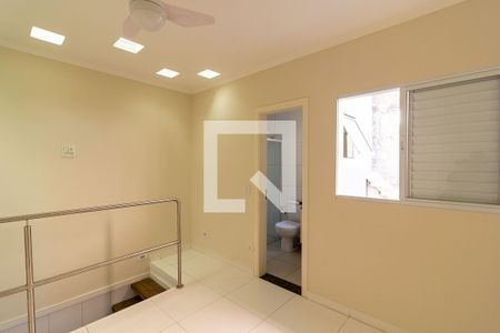 Suíte de casa para alugar com 1 quarto, 33m² em Jardim Niteroi, São Paulo