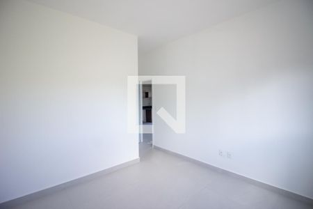 Quarto Suíte de apartamento para alugar com 3 quartos, 80m² em Cabral, Contagem