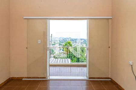 Sala de casa para alugar com 2 quartos, 78m² em Cordovil, Rio de Janeiro