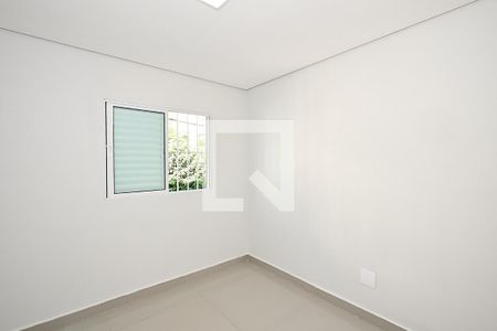 Quarto 2 de casa para alugar com 2 quartos, 54m² em Parque Sonia, São Paulo