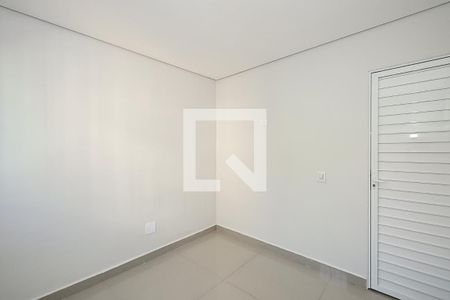 Quarto 2 de casa para alugar com 2 quartos, 54m² em Parque Sonia, São Paulo