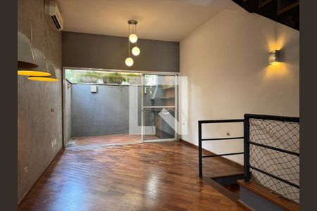 Foto 05 de casa de condomínio à venda com 2 quartos, 130m² em Real Parque, São Paulo