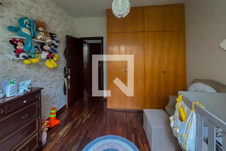 Casa para alugar com 5 quartos, 170m² em Sagrada Família, Belo Horizonte