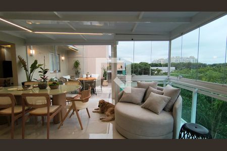 Sala de apartamento para alugar com 3 quartos, 150m² em Recreio dos Bandeirantes, Rio de Janeiro