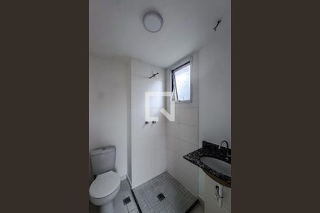 Banheiro de kitnet/studio para alugar com 1 quarto, 19m² em Brás, São Paulo