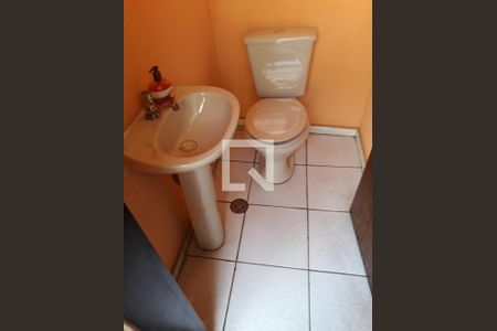 WC de casa à venda com 1 quarto, 152m² em Santo Antônio, Osasco