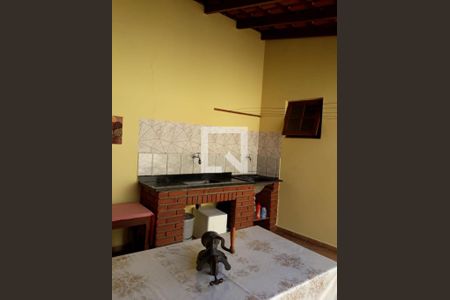 QUINTAL de casa à venda com 1 quarto, 152m² em Santo Antônio, Osasco