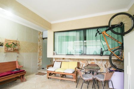 Casa à venda com 4 quartos, 153m² em Parque Sao Domingos, São Paulo