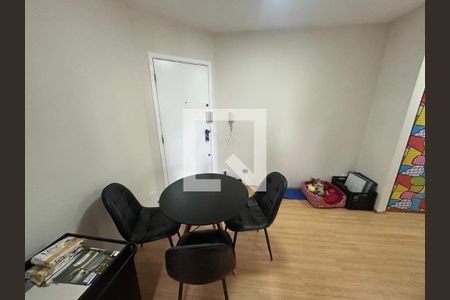 Foto 02 de apartamento para alugar com 1 quarto, 41m² em Vila Suzana, São Paulo