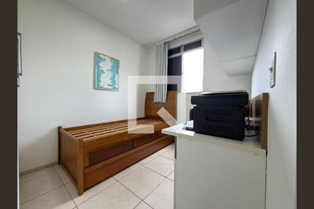 Quarto de apartamento para alugar com 2 quartos, 47m² em Camargos, Belo Horizonte