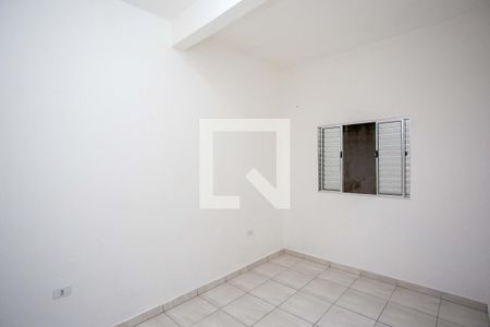 Quarto de casa para alugar com 1 quarto, 40m² em Serraria, Diadema
