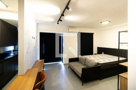Sala quarto e cozinha de kitnet/studio à venda com 1 quarto, 32m² em Vila Mafra, São Paulo