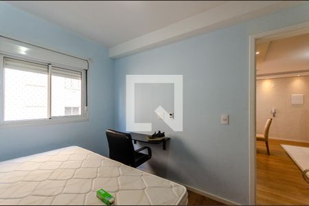 Quarto 1 de apartamento para alugar com 2 quartos, 37m² em Jardim Adelfiore, São Paulo