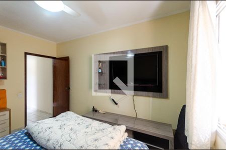 Quarto 1 de casa à venda com 4 quartos, 200m² em Vila Francos, São Paulo