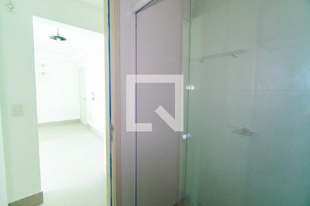 Banheiro de apartamento para alugar com 1 quarto, 40m² em Vila Clementino, São Paulo