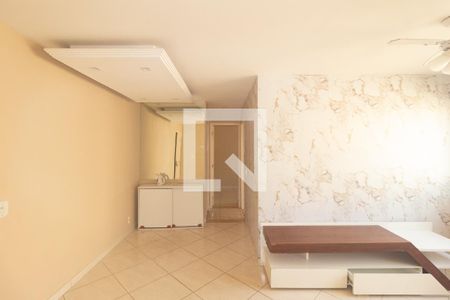 Sala de apartamento para alugar com 2 quartos, 49m² em Campo Grande, Rio de Janeiro