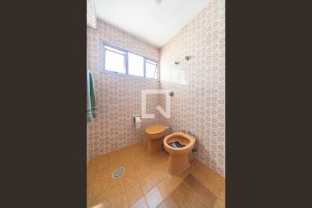 Banheiro  de apartamento à venda com 3 quartos, 166m² em Centro, Santo André