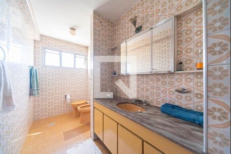 Banheiro  de apartamento à venda com 3 quartos, 166m² em Centro, Santo André