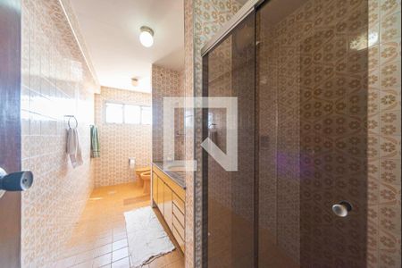 Banheiro  de apartamento à venda com 3 quartos, 166m² em Centro, Santo André