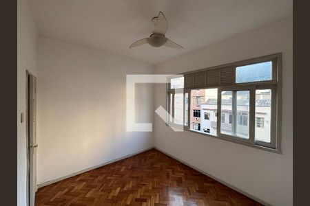 Quarto 1 de apartamento para alugar com 3 quartos, 72m² em Botafogo, Rio de Janeiro