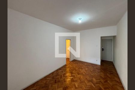 Sala de apartamento para alugar com 3 quartos, 72m² em Botafogo, Rio de Janeiro