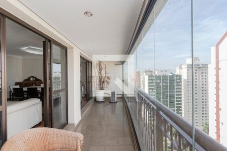 Varanda de apartamento para alugar com 4 quartos, 178m² em Campo Belo, São Paulo