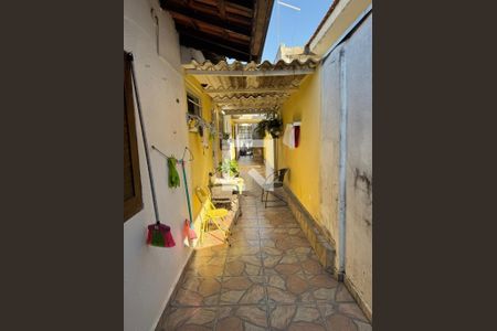 CORREDOR EXTERNO de casa à venda com 2 quartos, 125m² em Bela Vista, Osasco