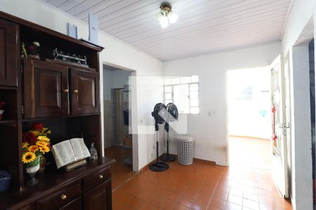 Casa à venda com 3 quartos, 180m² em Vila Constança, São Paulo