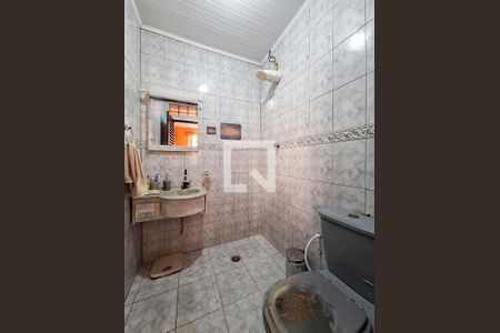 Banheiro de casa à venda com 4 quartos, 215m² em Chora Menino, São Paulo