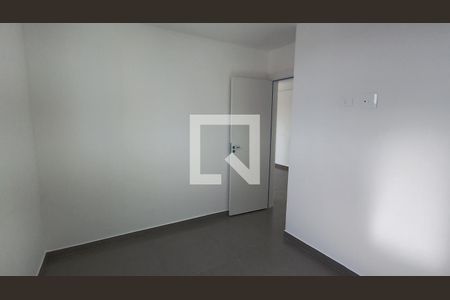 Quarto 1 de apartamento para alugar com 2 quartos, 48m² em Parque Santa Rosa, Suzano