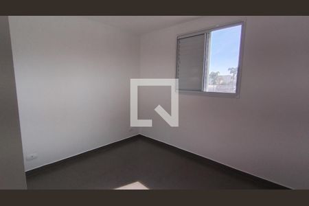 Quarto 1 de apartamento para alugar com 2 quartos, 48m² em Parque Santa Rosa, Suzano