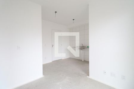  Sala/Cozinha/Área de serviço de apartamento à venda com 2 quartos, 43m² em Barra Funda, São Paulo