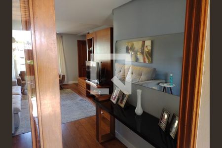 Sala de casa à venda com 3 quartos, 350m² em Espírito Santo, Porto Alegre