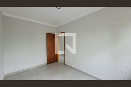 Quarto 01 de casa para alugar com 2 quartos, 80m² em Jardim Odete, Itaquaquecetuba