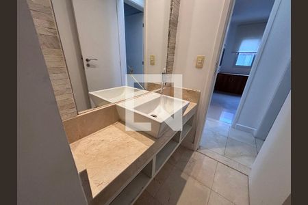 Lavabo de casa de condomínio à venda com 4 quartos, 240m² em Recreio dos Bandeirantes, Rio de Janeiro
