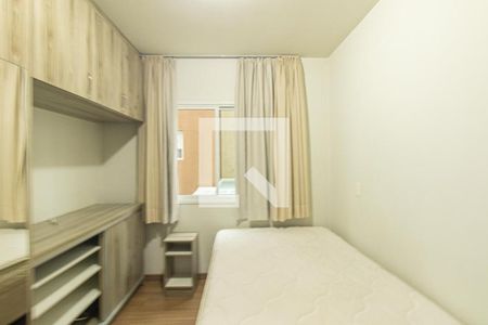 Quarto 2 Suite de apartamento para alugar com 2 quartos, 70m² em Hugo Lange, Curitiba