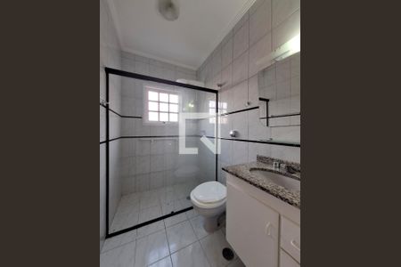 Banheiro de casa à venda com 3 quartos, 162m² em Jardim Paraíso, São Paulo
