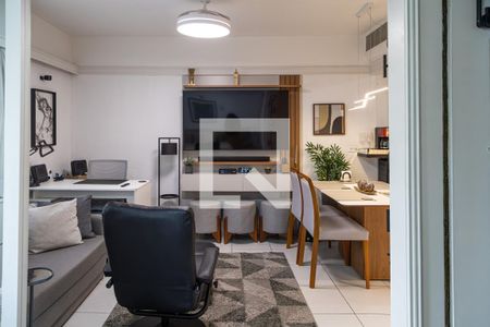 Sala/Cozinha de apartamento para alugar com 1 quarto, 60m² em Cidade Monções, São Paulo