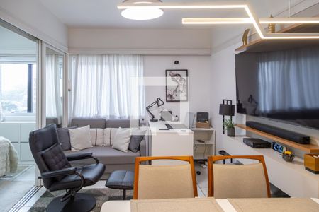 Sala/Cozinha de apartamento para alugar com 1 quarto, 60m² em Cidade Monções, São Paulo