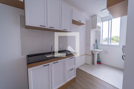 Cozinha de casa para alugar com 2 quartos, 57m² em Jardim America da Penha, São Paulo