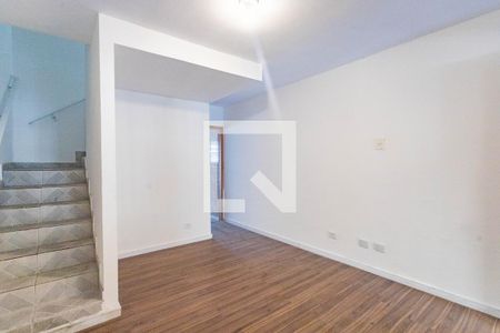 Sala de casa de condomínio à venda com 2 quartos, 320m² em Vila Clara, São Paulo