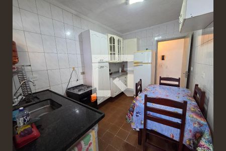Cozinha de apartamento para alugar com 2 quartos, 28m² em Cidade Ocian, Praia Grande