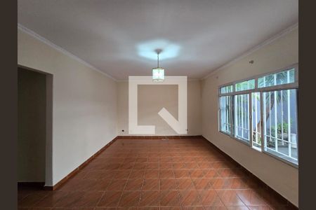 Sala  de casa para alugar com 3 quartos, 220m² em Vila das Palmeiras, Guarulhos