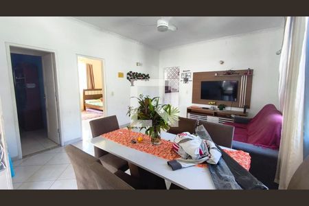 Sala de casa para alugar com 3 quartos, 100m² em Sapê, Niterói