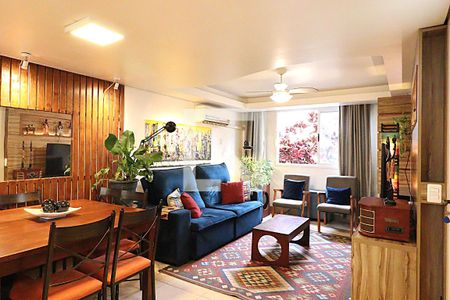 Casa à venda com 3 quartos, 150m² em São Sebastião, Porto Alegre