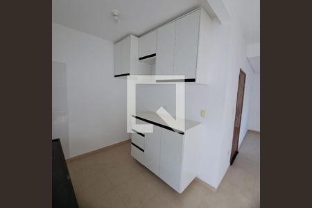 Sala/cozinha de casa de condomínio para alugar com 2 quartos, 84m² em Chácaras São José, São José dos Campos