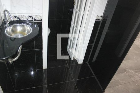 Lavabo de casa à venda com 5 quartos, 247m² em Jardim Paraventi, Guarulhos