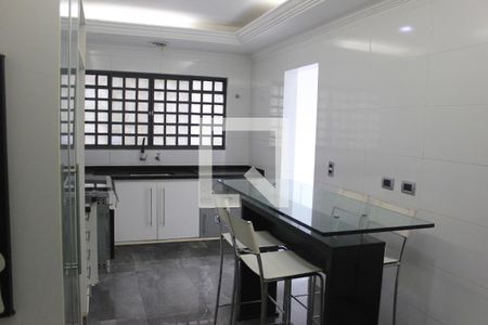 Cozinha de casa à venda com 5 quartos, 247m² em Jardim Paraventi, Guarulhos