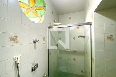 Banheiro da Suíte de kitnet/studio para alugar com 1 quarto, 60m² em Sagrada Família, Belo Horizonte